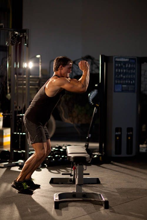 Bench Jump demonstration, start of the movement, targeting the quads