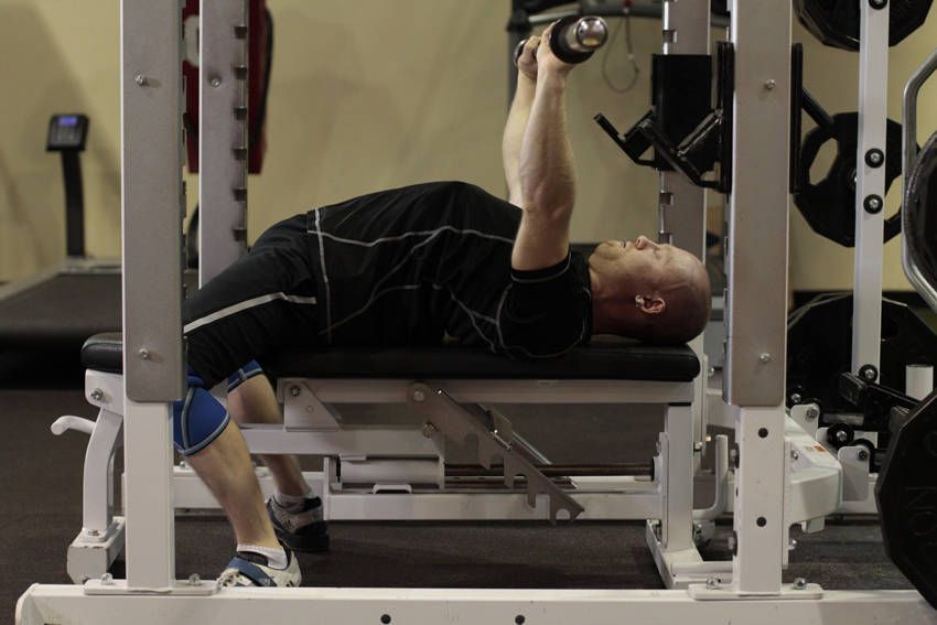 Spoto Press demonstration, start of the movement, targeting the chest